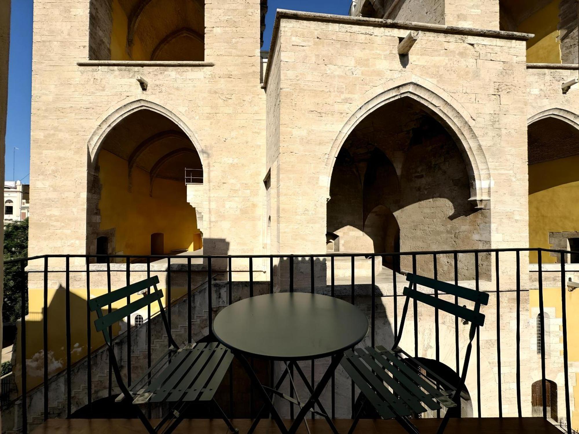 Gran Con Vista A Torres De Quart Appartement
